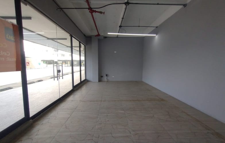 Local en venta en Fonquetá, Chía, 87 m² · foto 2 de 6