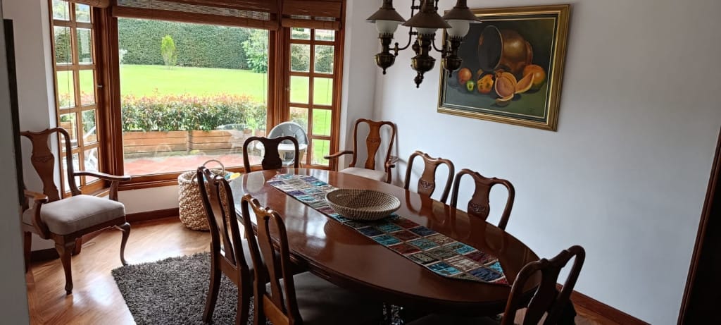 Casa de 4 alcobas en venta en Guaymaral, Bogotá, 360 m² · foto 8 de 24