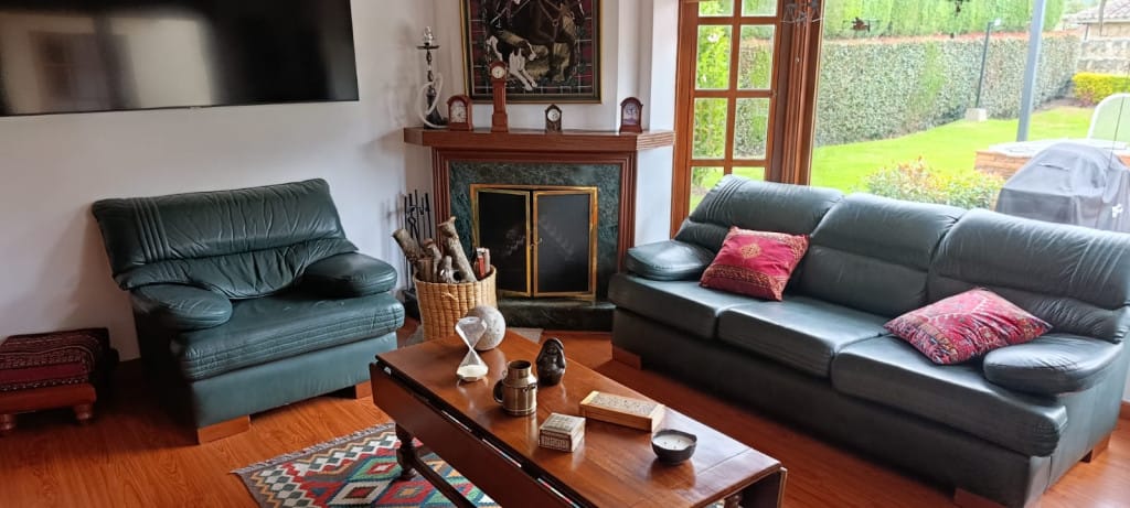 Casa de 4 alcobas en venta en Guaymaral, Bogotá, 360 m² · foto 9 de 24