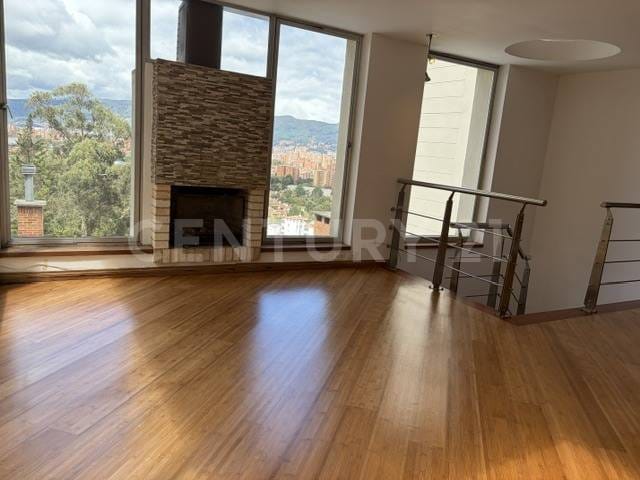 Apartamento de 2 alcobas en arriendo en Colinas De Suba, Bogotá, 121 m² · foto 2 de 24