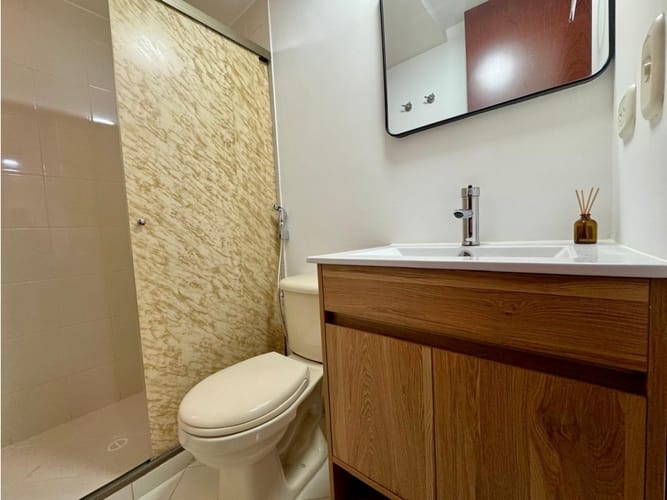 Apartamento de 2 alcobas en venta en Alto De Misael, Envigado, 70 m² · foto 12 de 18