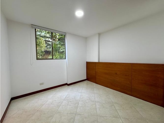 Apartamento de 2 alcobas en venta en Alto De Misael, Envigado, 70 m² · foto 13 de 18