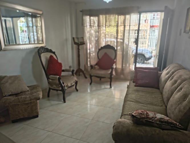 Casa de 2 alcobas en venta en El Guabito, Cali, 120 m² · foto 2 de 24