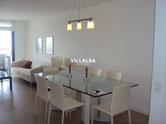 Foto 2 de 30