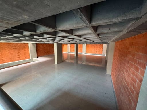 Bodega en arriendo en Perpetuo Socorro, Medellín, 3000 m² · foto 15 de 24