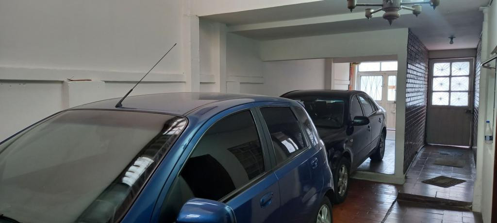 Casa en venta en Fontibon, Bogotá · foto 3 de 23