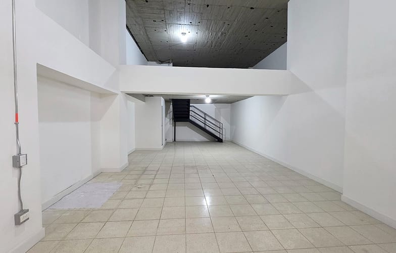 Local en venta en Conquistadores, Medellín, 139 m² · foto 5 de 11