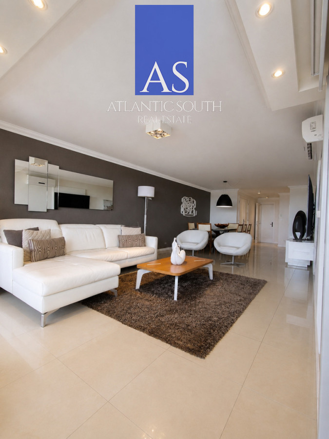 Apartamento de 2 dormitorios + dependencia completa en Imperiale II, Playa Brava · Foto 9