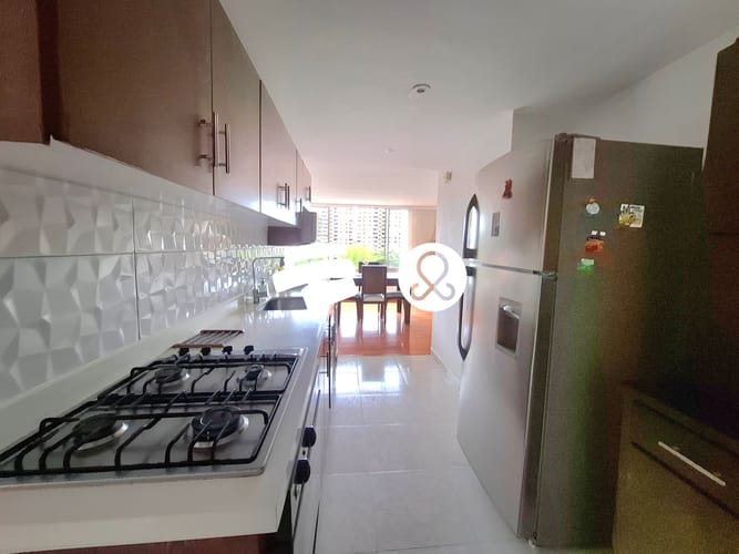 Apartamento de 3 alcobas en venta en El Poblado, Medellín · foto 9 de 24
