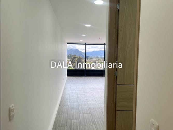 Consultorio en arriendo en El Misterio, Cajicá, 64 m² · foto 2 de 11