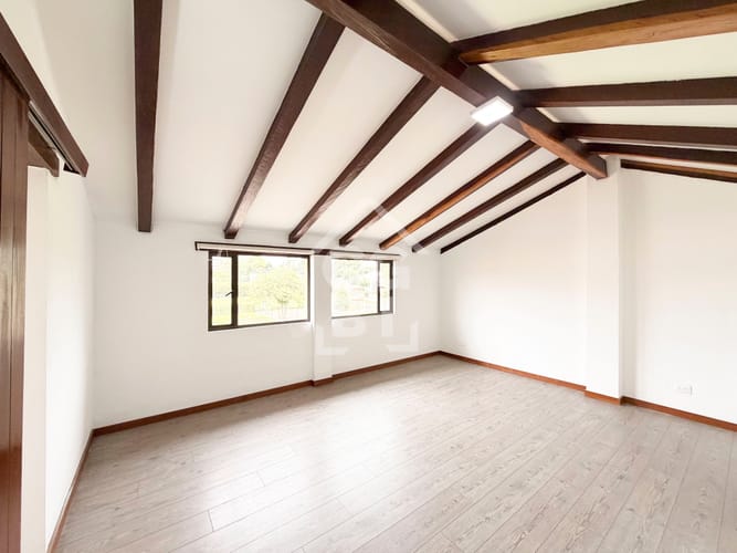Casa de 4 alcobas en arriendo en Cr. Pinar De Calahorra, Cajicá, 197 m² · foto 22 de 24
