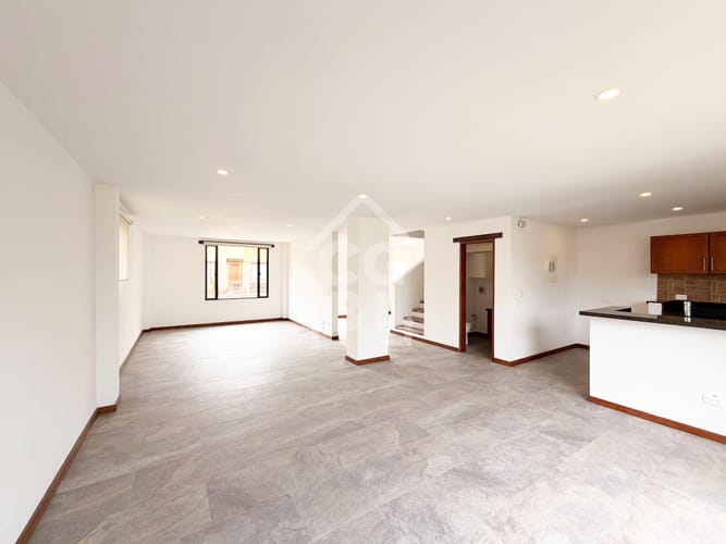 Casa de 4 alcobas en arriendo en Cr. Pinar De Calahorra, Cajicá, 197 m² · foto 5 de 24
