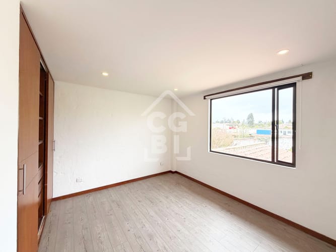 Casa de 4 alcobas en arriendo en Cr. Pinar De Calahorra, Cajicá, 197 m² · foto 18 de 24