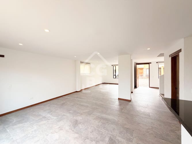 Casa de 4 alcobas en arriendo en Cr. Pinar De Calahorra, Cajicá, 197 m² · foto 9 de 24