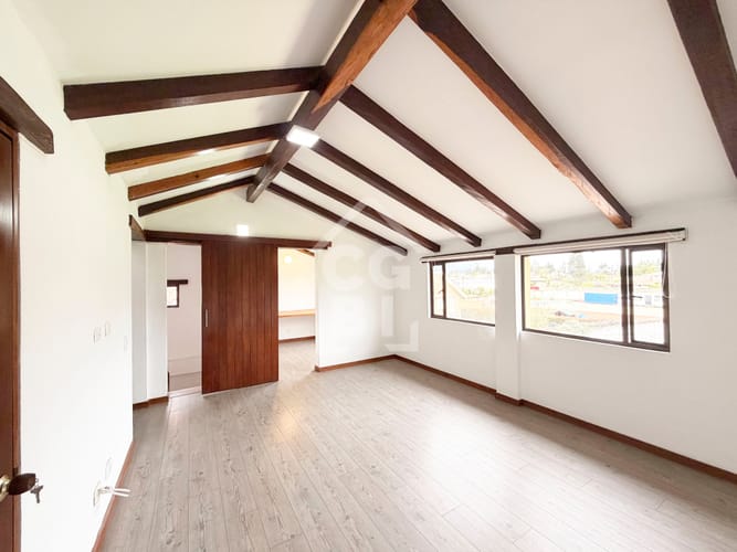 Casa de 4 alcobas en arriendo en Cr. Pinar De Calahorra, Cajicá, 197 m² · foto 23 de 24