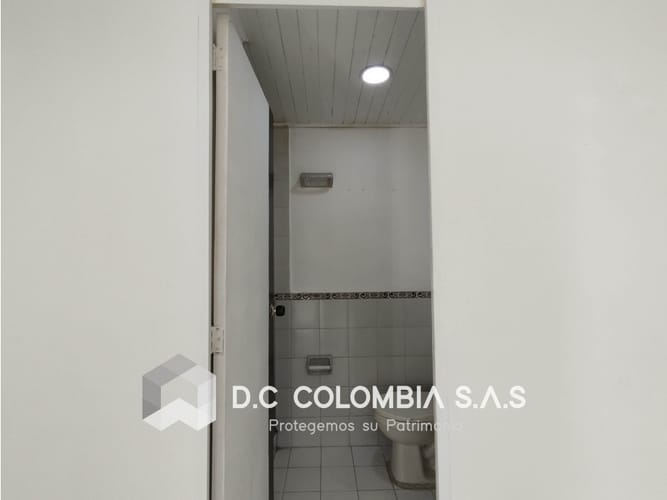 Apartamento de 2 alcobas en venta en Ub. Villa Arkadia, Ibagué, 71 m² · foto 2 de 13