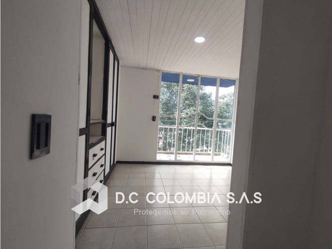 Apartamento de 2 alcobas en venta en Ub. Villa Arkadia, Ibagué, 71 m² · foto 11 de 13
