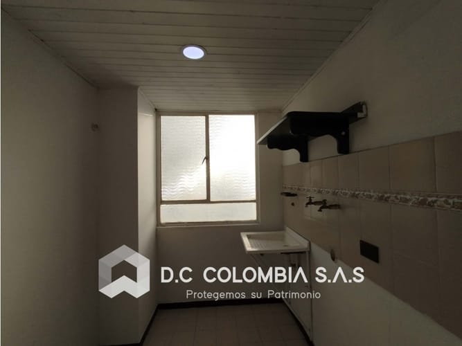 Apartamento de 2 alcobas en venta en Ub. Villa Arkadia, Ibagué, 71 m² · foto 12 de 13