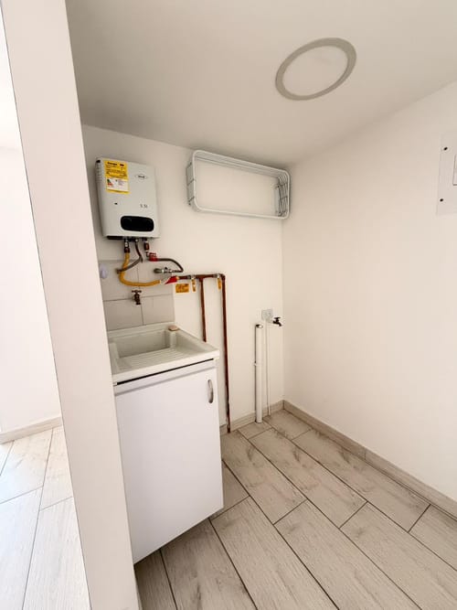 Apartamento de 3 alcobas en venta en Las Lomitas, Sabaneta, 50 m² · foto 16 de 20