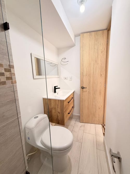 Apartamento de 3 alcobas en venta en Las Lomitas, Sabaneta, 50 m² · foto 17 de 20