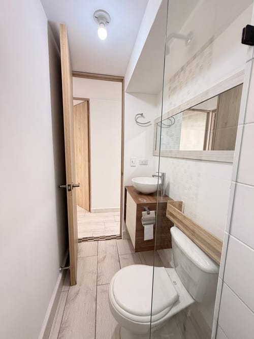 Apartamento de 3 alcobas en venta en Las Lomitas, Sabaneta, 50 m² · foto 19 de 20