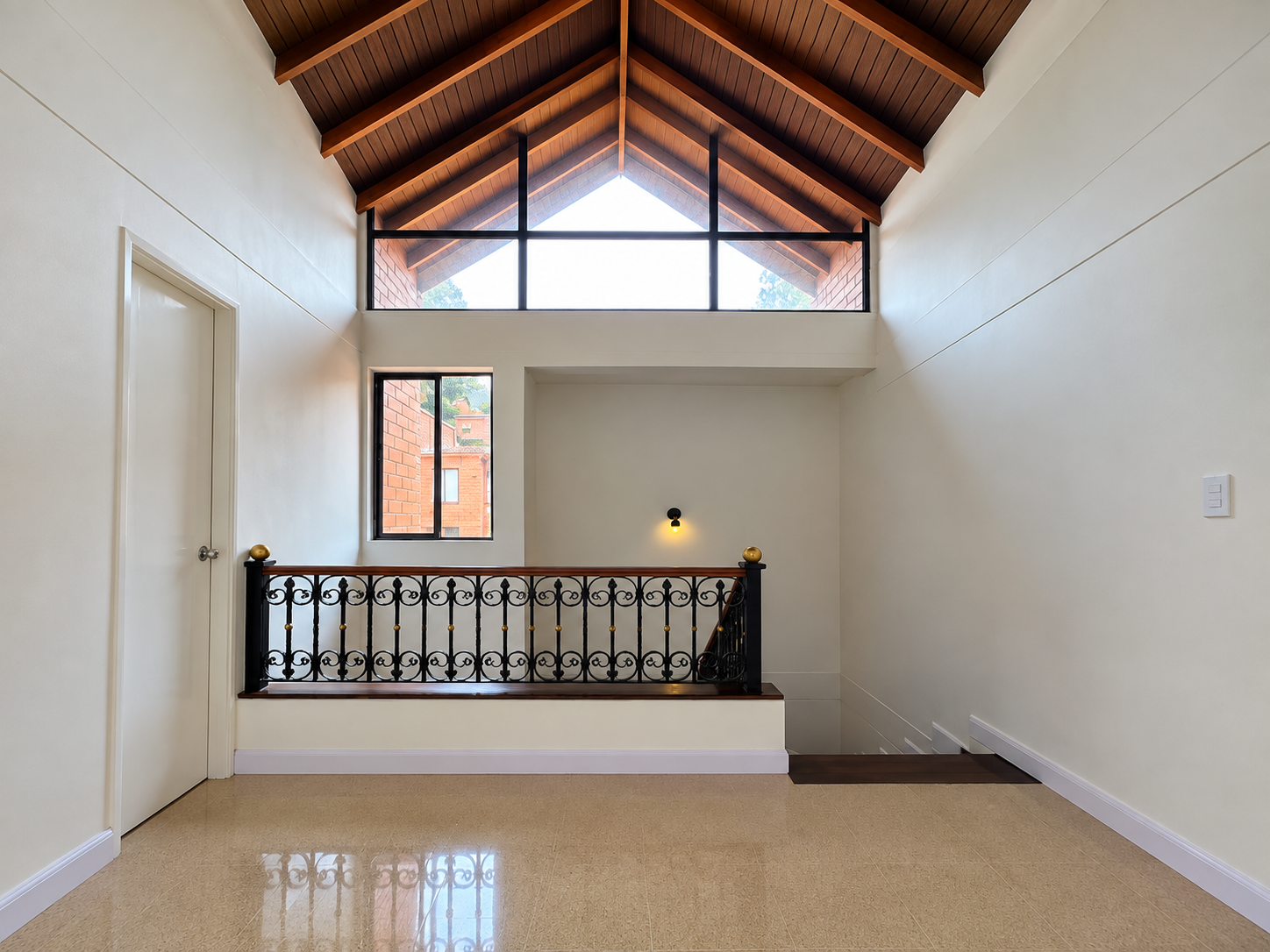 Casa en arriendo en El Poblado, Medellín · foto 9 de 20