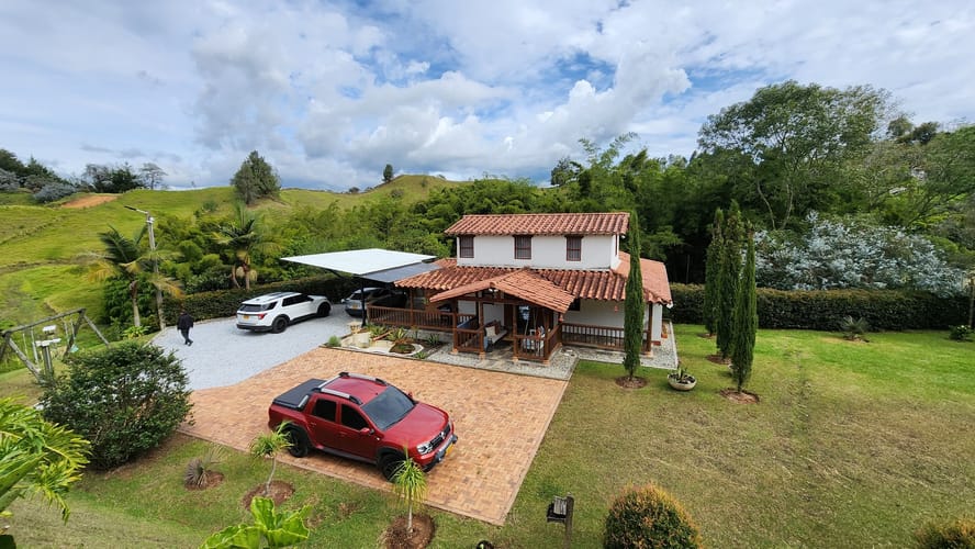 Finca en venta en El Porvenir, Rionegro, 4900 m² · foto 2 de 20