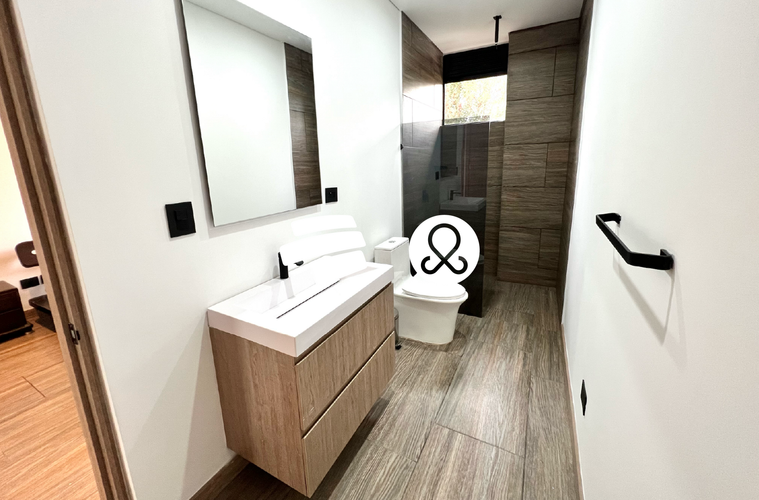 Casa de 7 alcobas en venta en Santa Elena, Medellín · foto 8 de 24