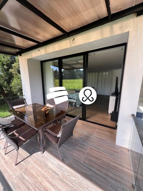 Casa de 7 alcobas en venta en Santa Elena, Medellín · foto 15 de 24