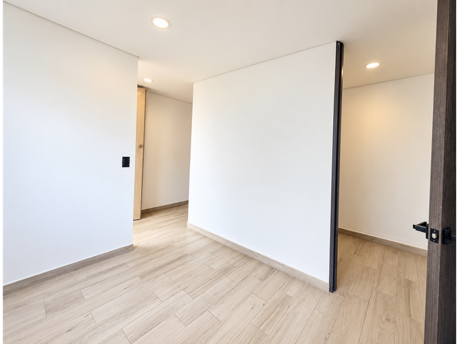 Casa de 3 alcobas en venta en La Moya, Cota, 150 m² · foto 2 de 24