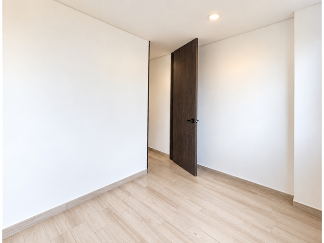 Casa de 3 alcobas en venta en La Moya, Cota, 150 m² · foto 3 de 24