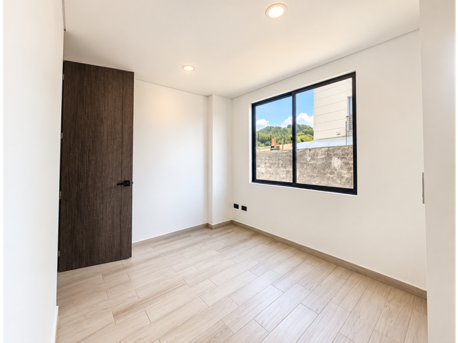 Casa de 3 alcobas en venta en La Moya, Cota, 150 m² · foto 4 de 24