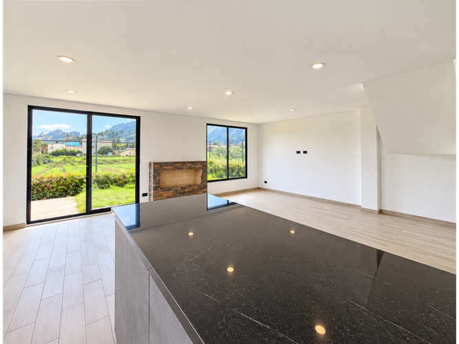 Casa de 3 alcobas en venta en La Moya, Cota, 150 m² · foto 9 de 24
