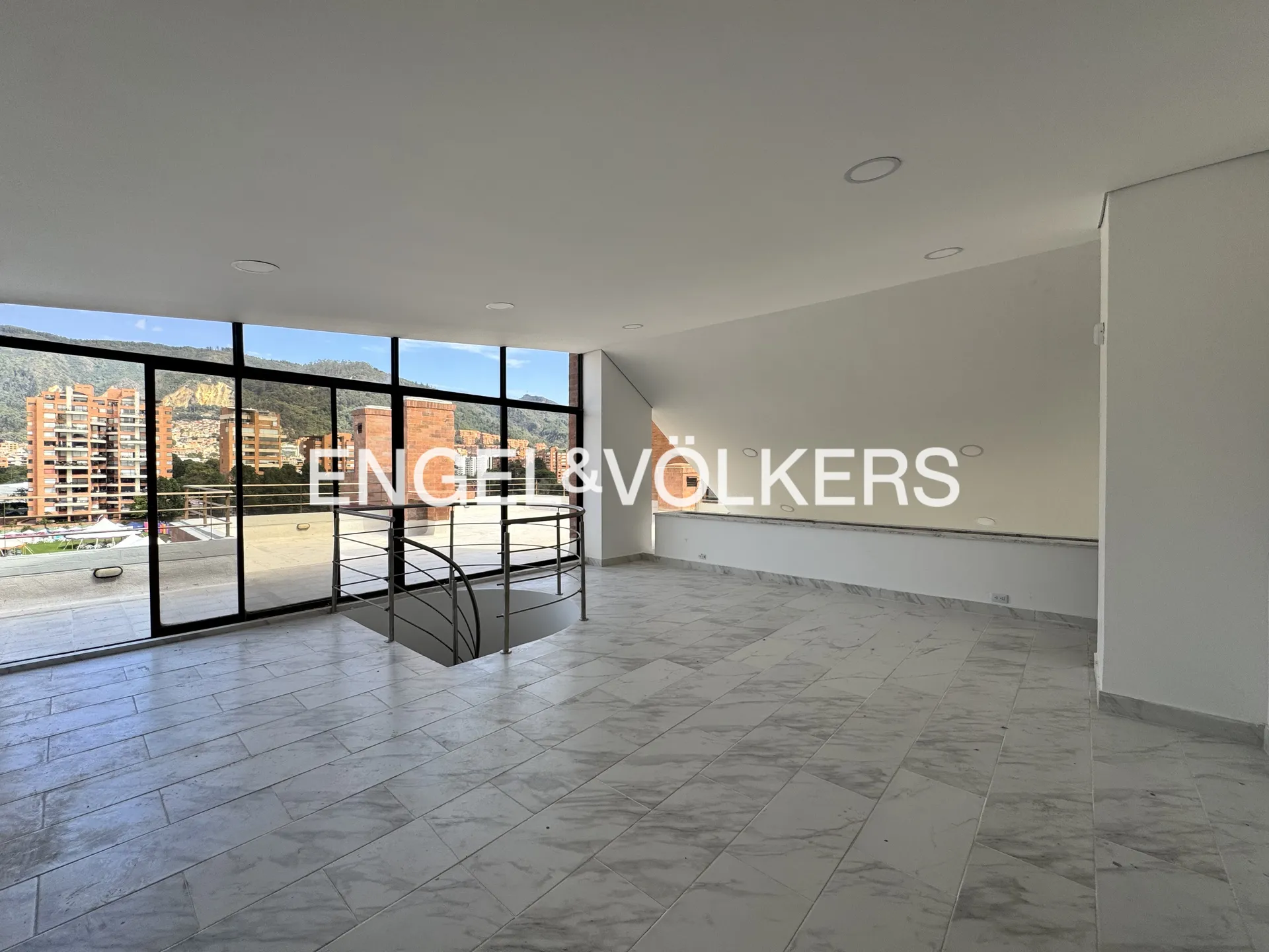 Apartamento en arriendo en La Carolina, Bogotá · foto 19 de 21