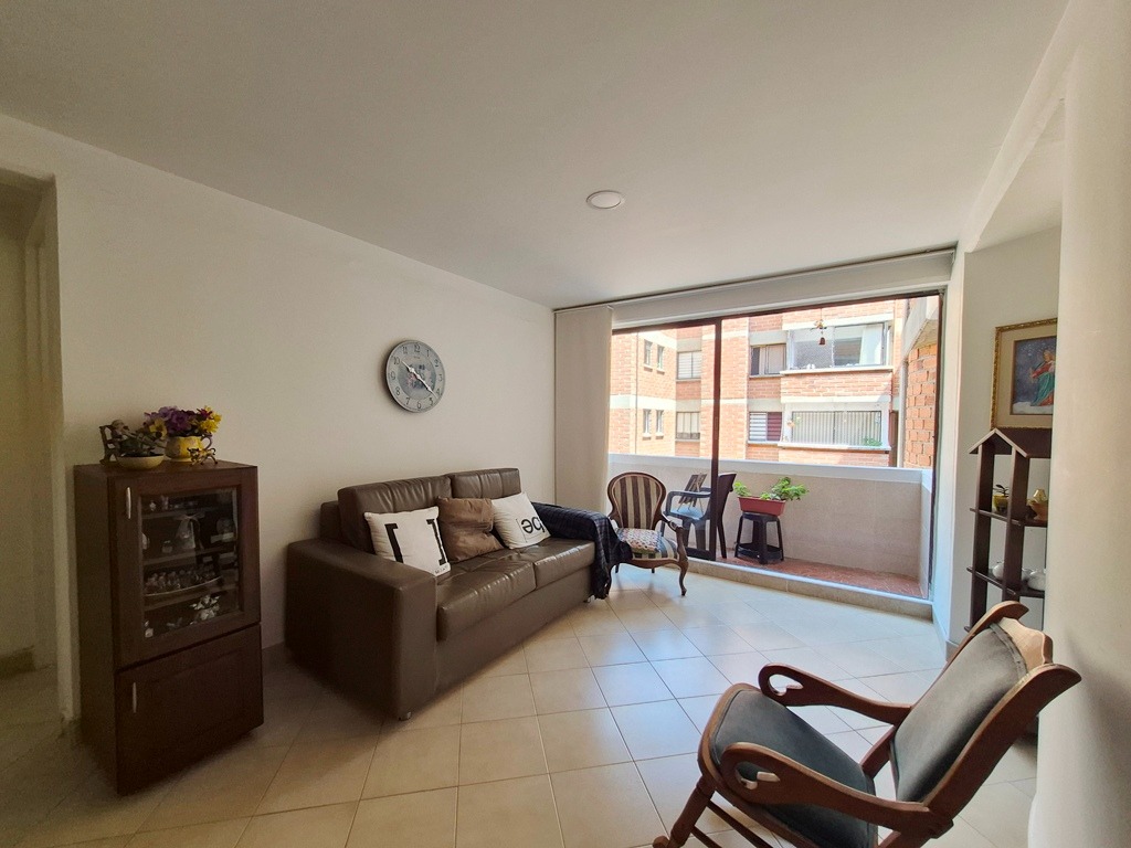 Apartamento en venta en Belén, Medellín · foto 8 de 14