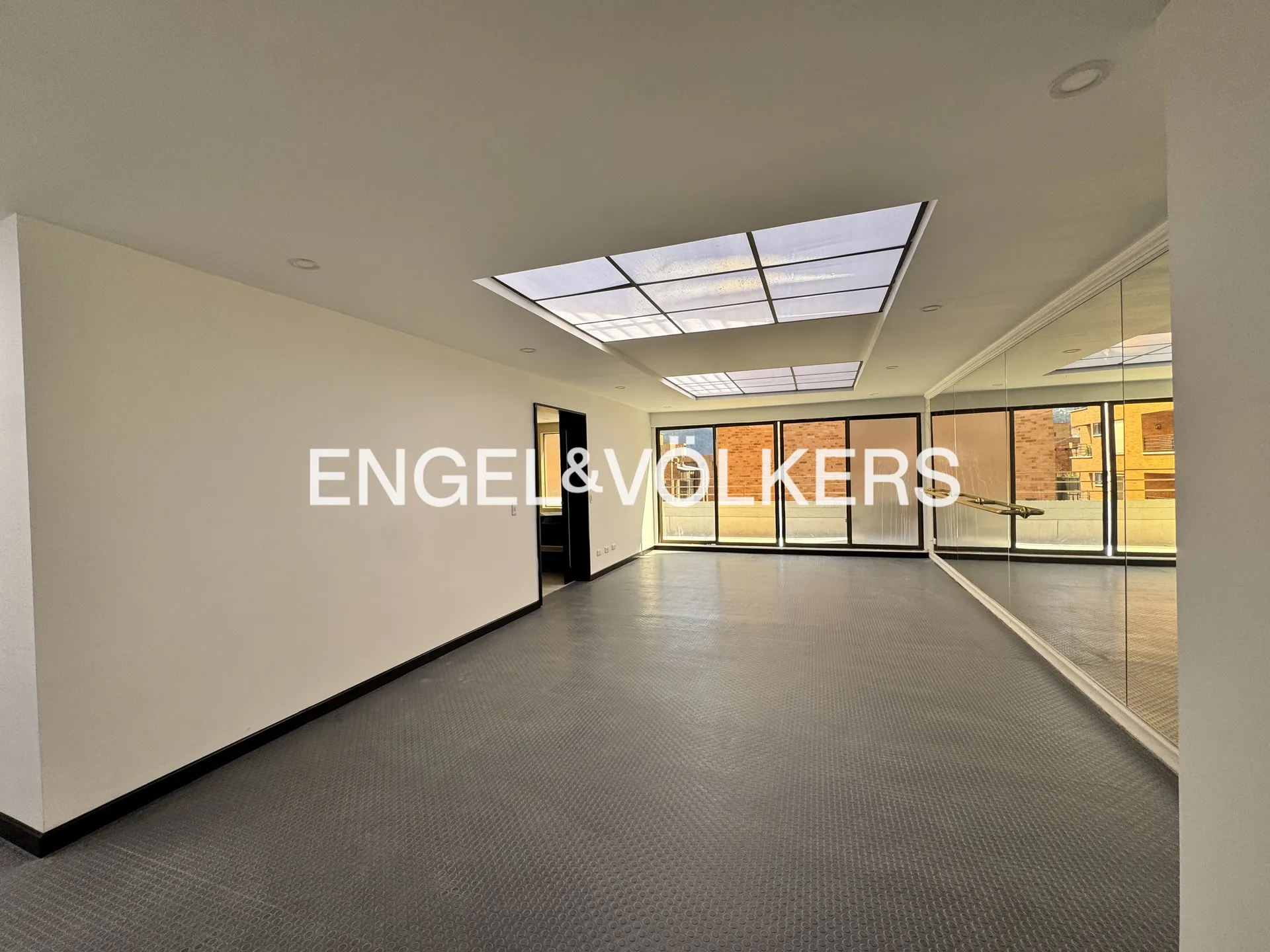 Apartamento en arriendo en La Carolina, Bogotá · foto 6 de 21