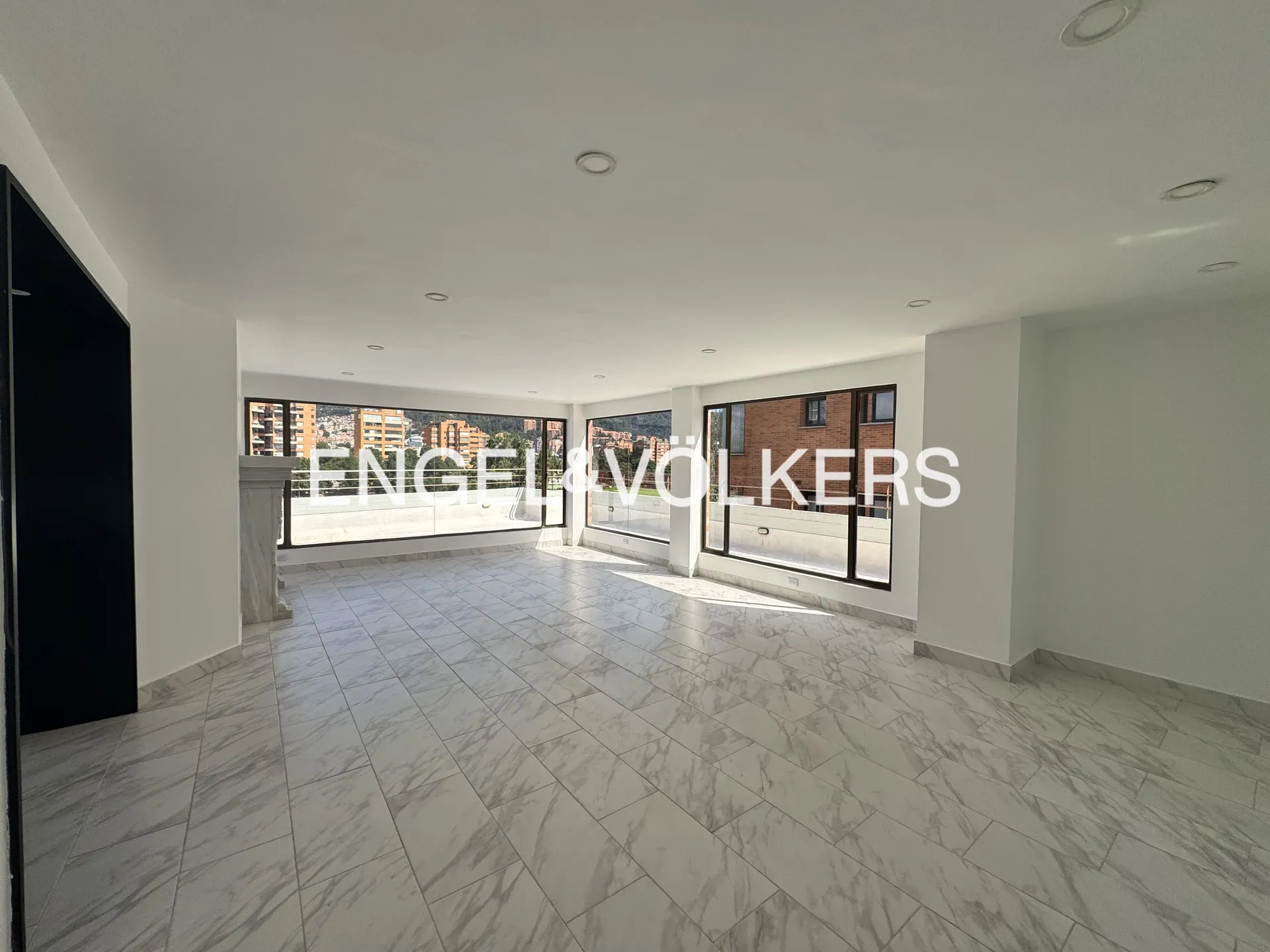 Apartamento en arriendo en La Carolina, Bogotá · foto 2 de 21