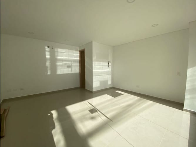 Local en arriendo en El Prado, Santa Marta, 28 m² · foto 4 de 9