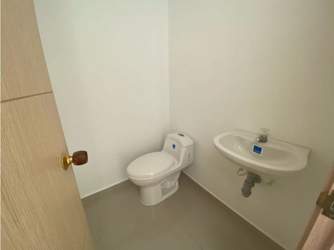 Local en arriendo en El Prado, Santa Marta, 28 m² · foto 7 de 9