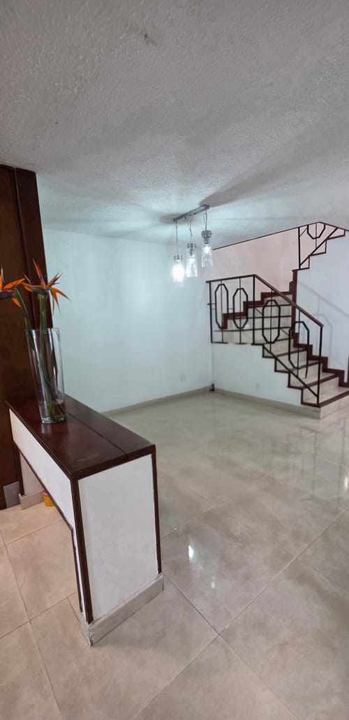 Casa de 5 alcobas en arriendo en Camoa, Villavicencio, 240 m² · foto 8 de 20