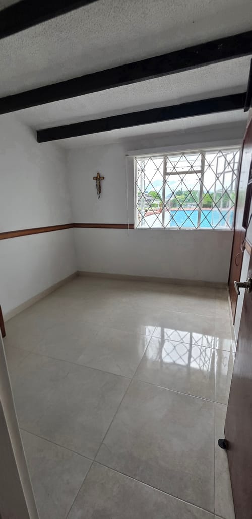Casa de 5 alcobas en arriendo en Camoa, Villavicencio, 240 m² · foto 14 de 20