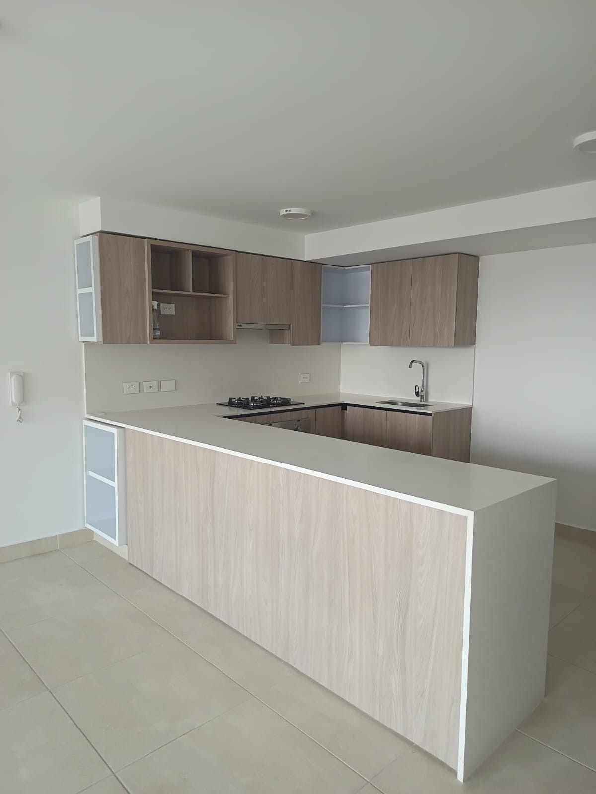 Apartamento en Arriendo en Valle del Lili, Cali