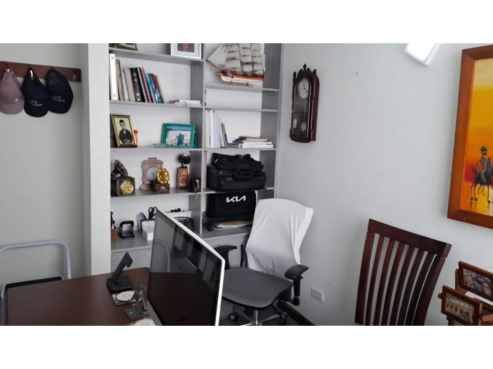 Casa en venta en Modelia, Bogotá · foto 8 de 24