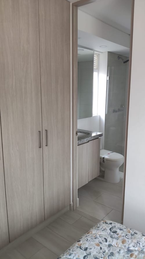 Apartamento de 3 alcobas en venta en Picaleña Y Mirolindo, Ibagué, 71 m² · foto 10 de 12