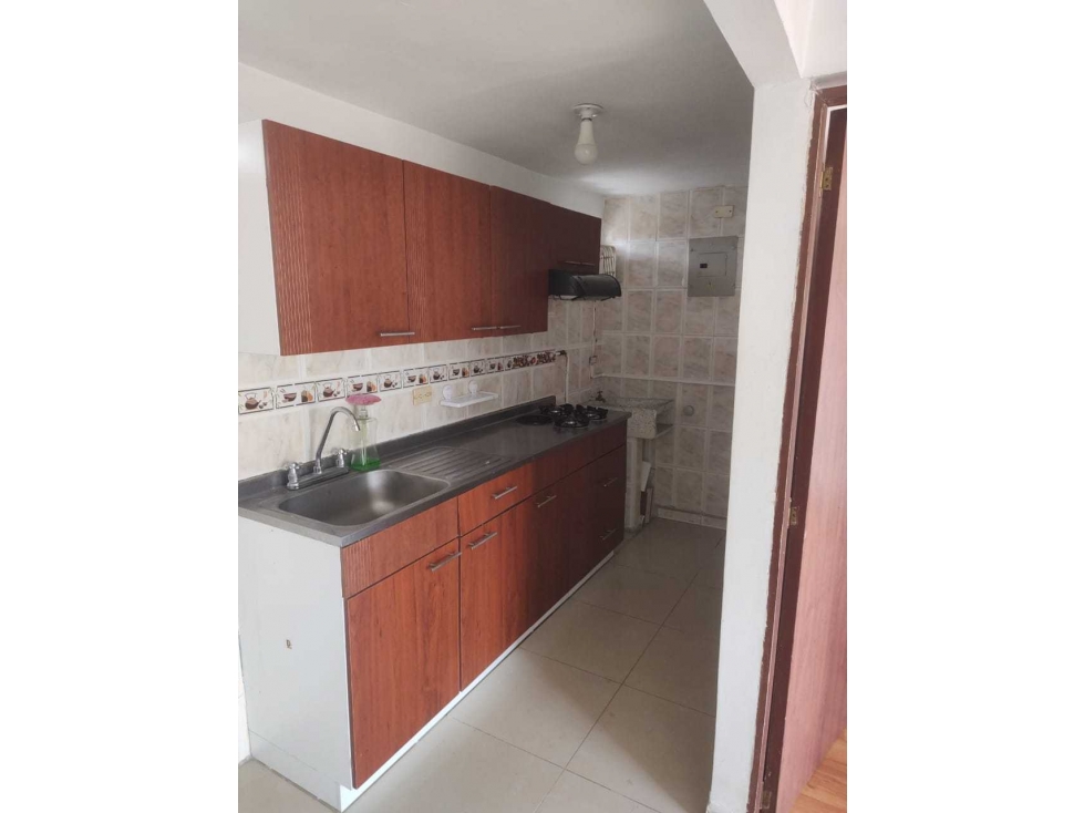 Apartamento en venta en La America, Medellín · foto 2 de 16