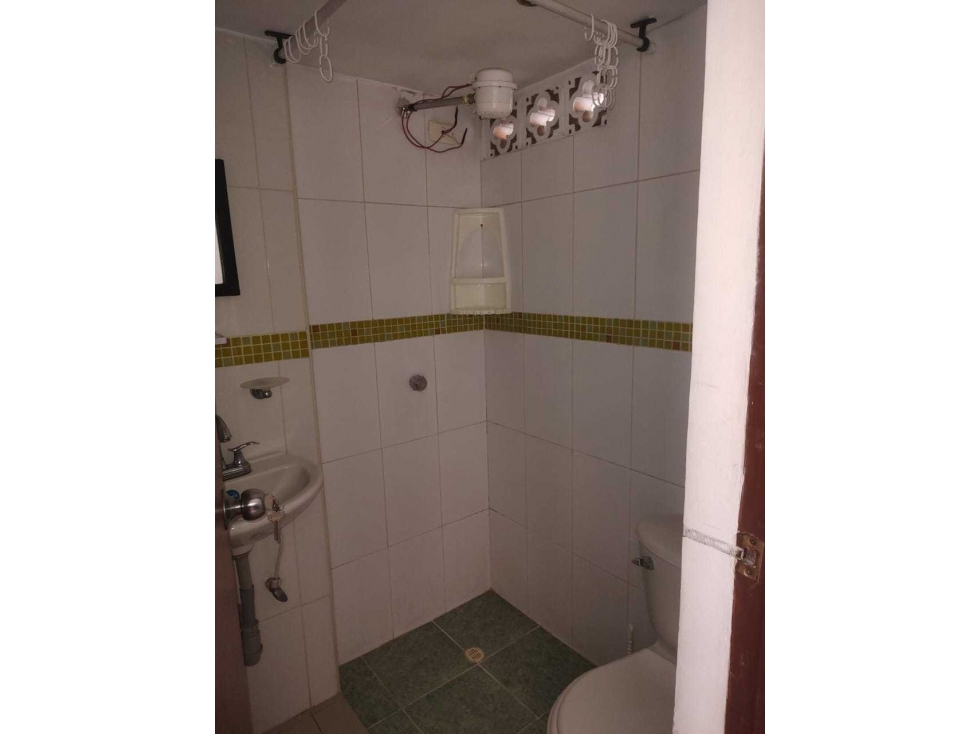 Apartamento en venta en La America, Medellín · foto 8 de 16