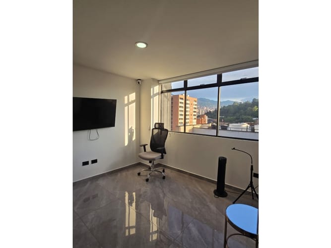 Apartamento en venta en Conquistadores, Medellín · foto 6 de 18