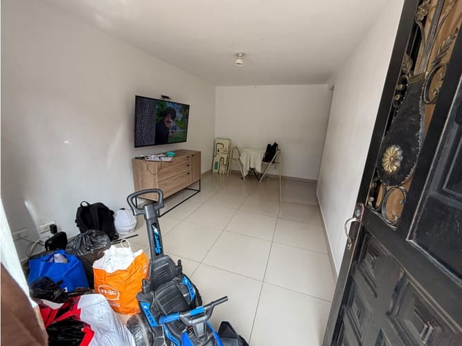 Casa de 3 alcobas en venta en Enciso, Medellín, 58 m² · foto 4 de 12