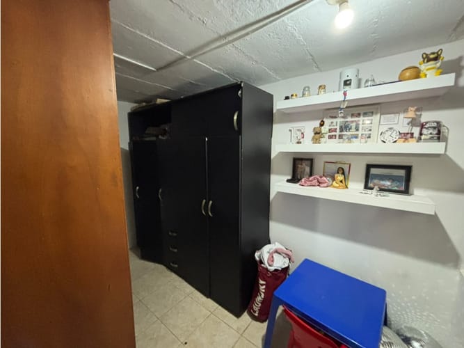 Casa de 3 alcobas en venta en Enciso, Medellín, 58 m² · foto 8 de 12
