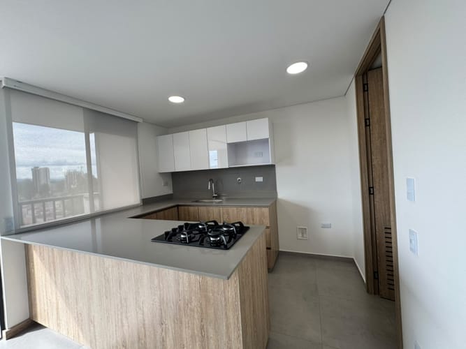 Apartamento de 2 alcobas en arriendo en Rionegro, 66 m² · foto 2 de 15